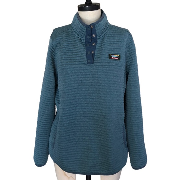 L.L. Bean Tops - L.L. Bean Blue Quarter-Snap Sweatshirt
